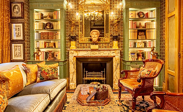 House on the Crescent sitting room