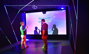 CINEKADISCO karaoke singers