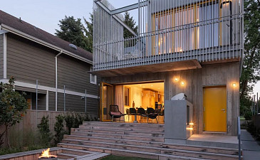 Cell Frame House outdoors