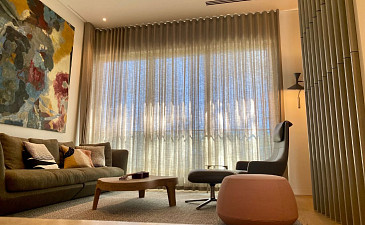 Cell Frame House living room