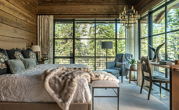 Obsidian House bedroom