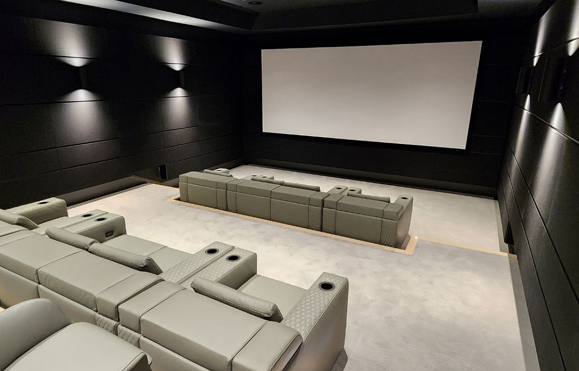 Menlo Integrated Home home cinema.