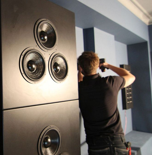 What skills do you need to be a smart home engineer?
