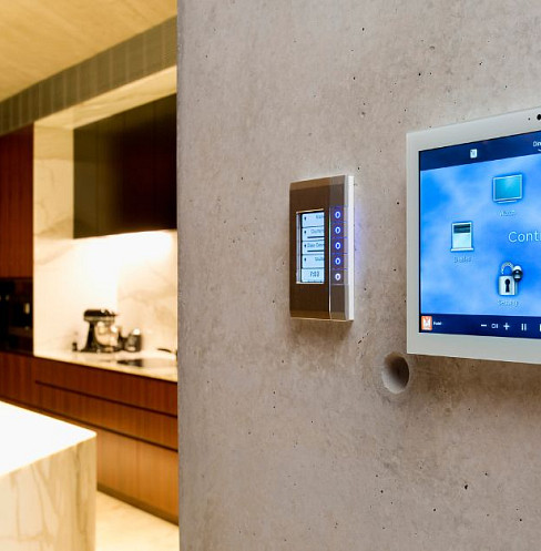 smart home control panel