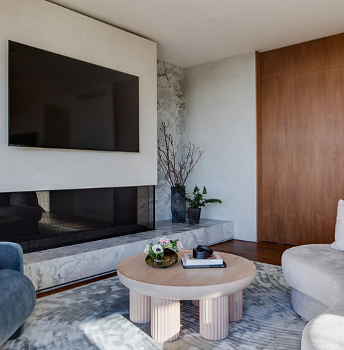 Hushed Horizon entertainment space