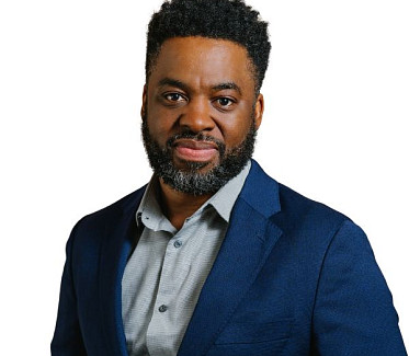 Steven Carter